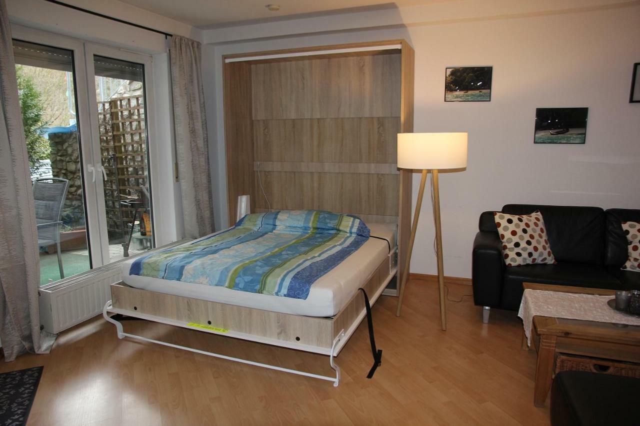Ferienwohnung Sayn Bei Koblenz เบนดอร์ฟ ภายนอก รูปภาพ